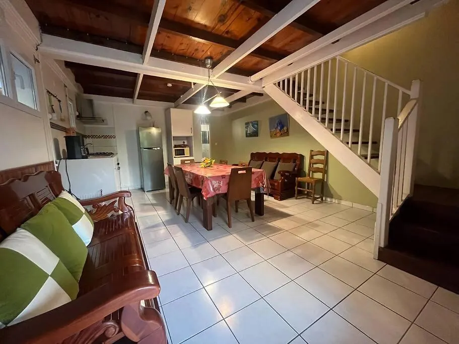 Saint-Pierre Le Muguet - Residence La Roxelle מרטיניק